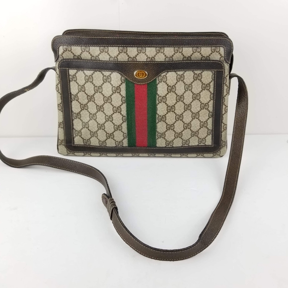 Gucci Handbags - Vintage Gucci Accessory Collection GG shulderbags Christmas Gift